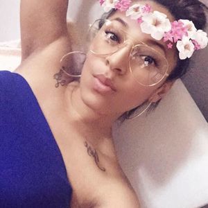 Meet your Posher, Jazmin